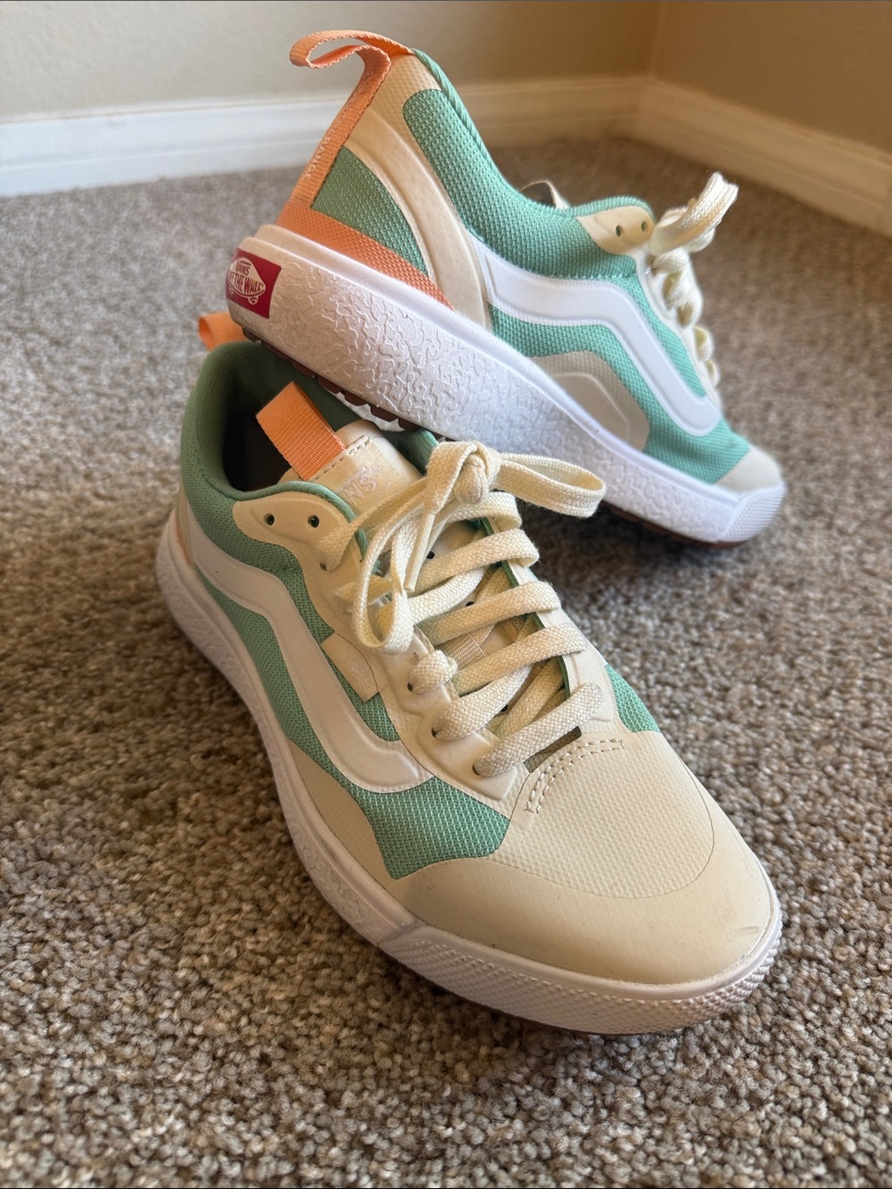 VANS Ultarange Exo Shoes